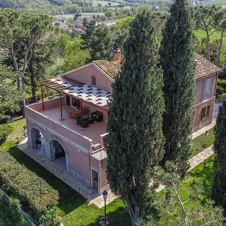 Beautiful Home In Cappone Di Vallefoglia Ripe Exterior foto